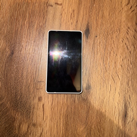 White screen mirroring camera - Picture 1 of 2
